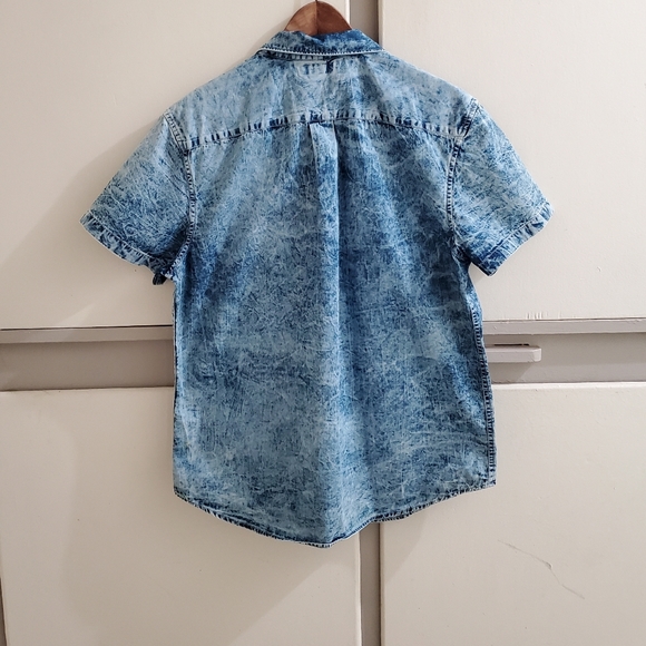 Short Sleeved Tie Dye Shirt - Picture 4 of 9
